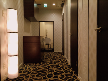 シースリー(C3)福岡天神店の店舗の様子